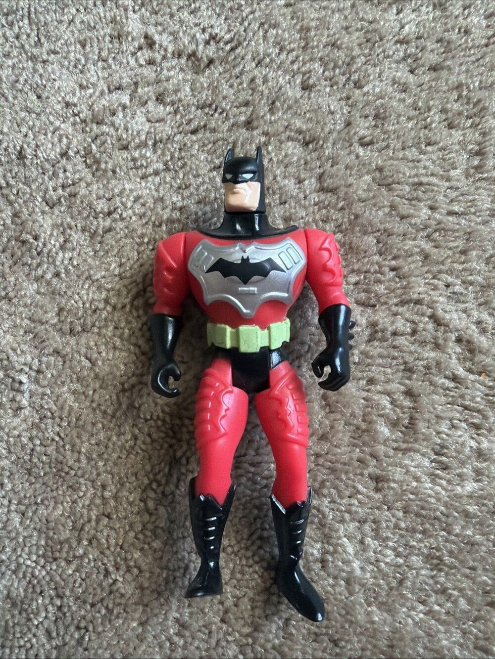 DC COMICS 1994 KENNER BATMAN FIGURE WITH RED BATSUIT